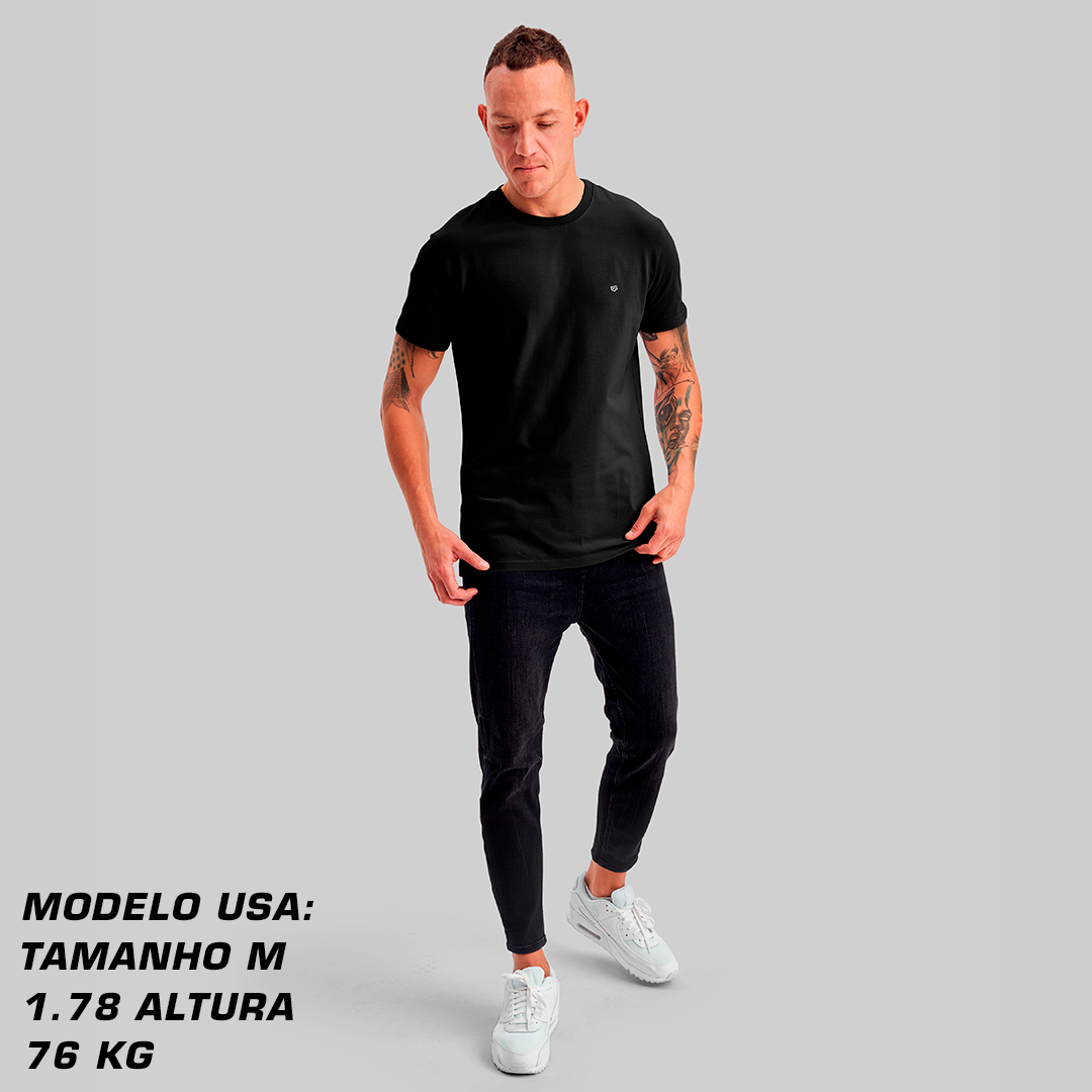 Camiseta Premium Preta - Algodão Egípcio