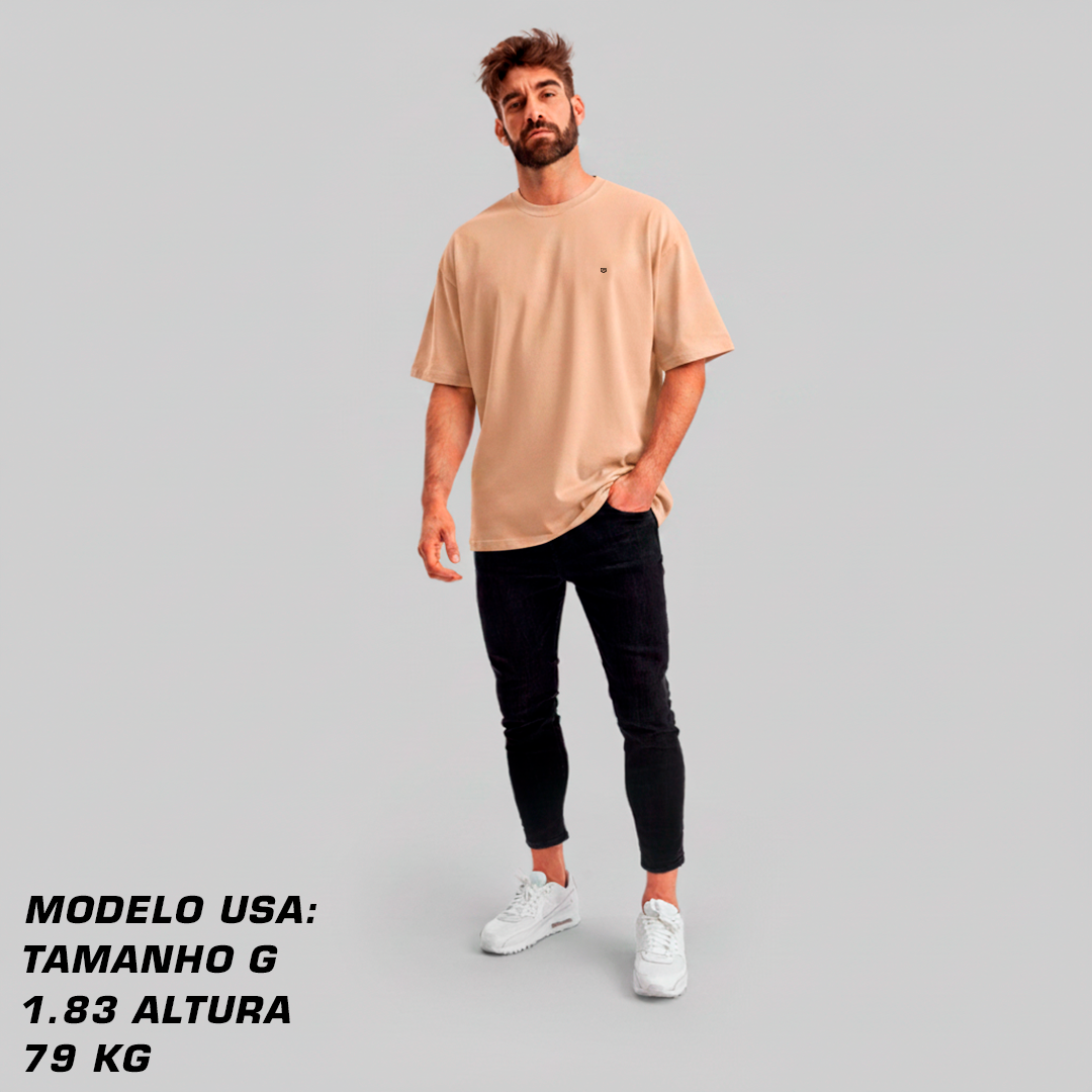Camiseta Oversized Areia - Suedine
